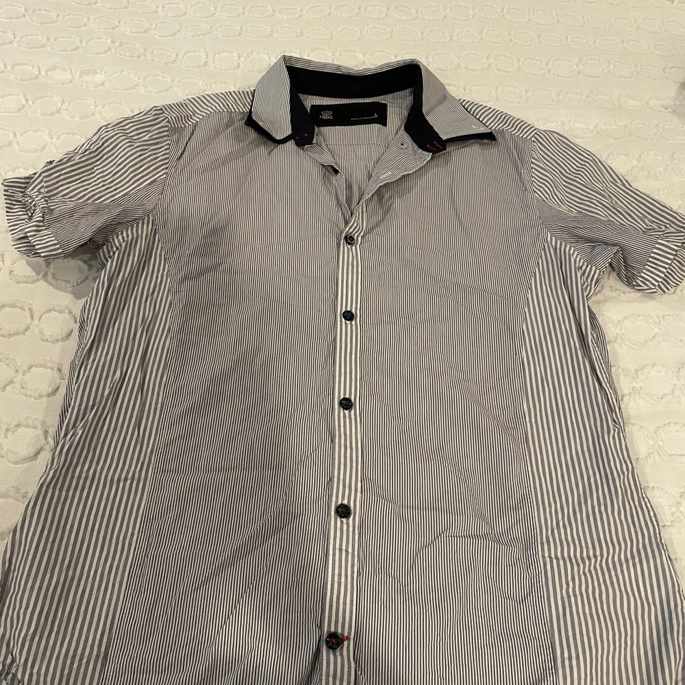 Next short sleeve button up
